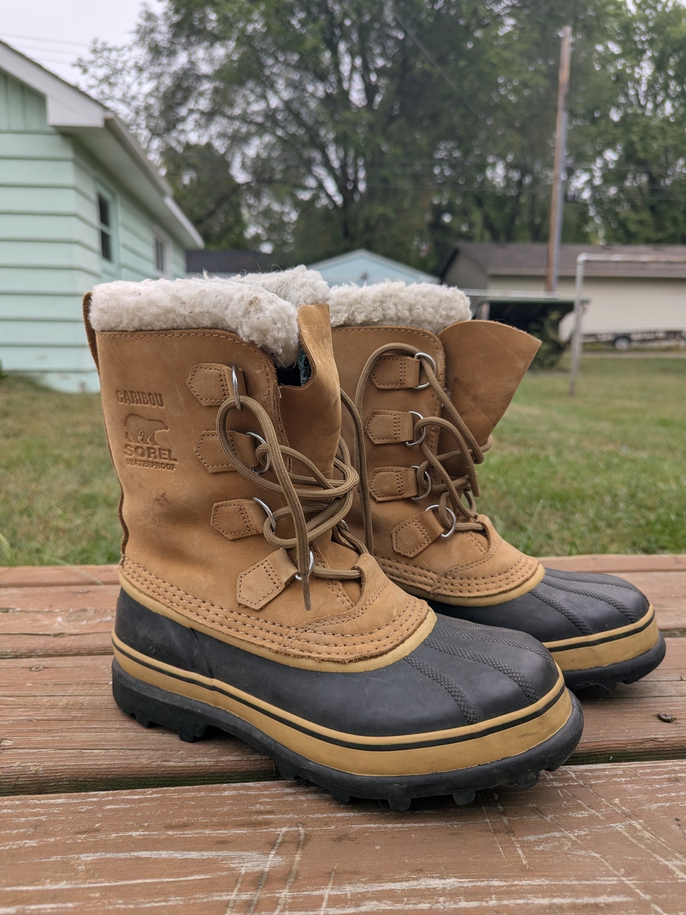 Sorel Tan and Black Waterproof Winter Boots Women's 8.5